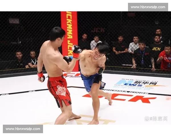 第七回合 TKO 泰国拳手!贵州赵俊伦兑现承诺带金腰带回家 第七回合 TKO 泰国拳手!贵州赵俊伦兑现承诺带金腰带回家